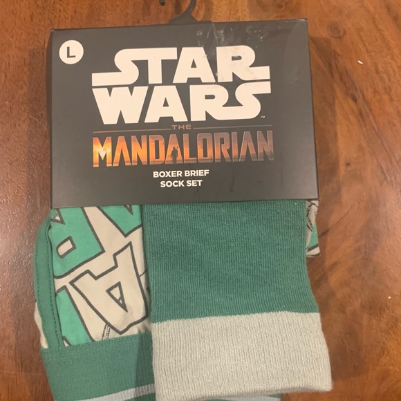 Mandalorian Star Wars Boxer Brief Sock Set - Picture 2 of 8